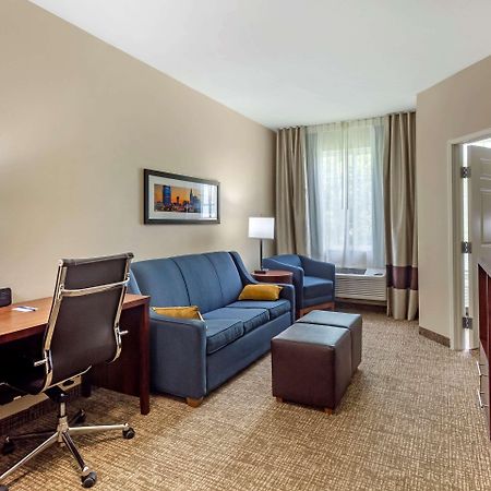 Comfort Suites Clarksville Exteriör bild