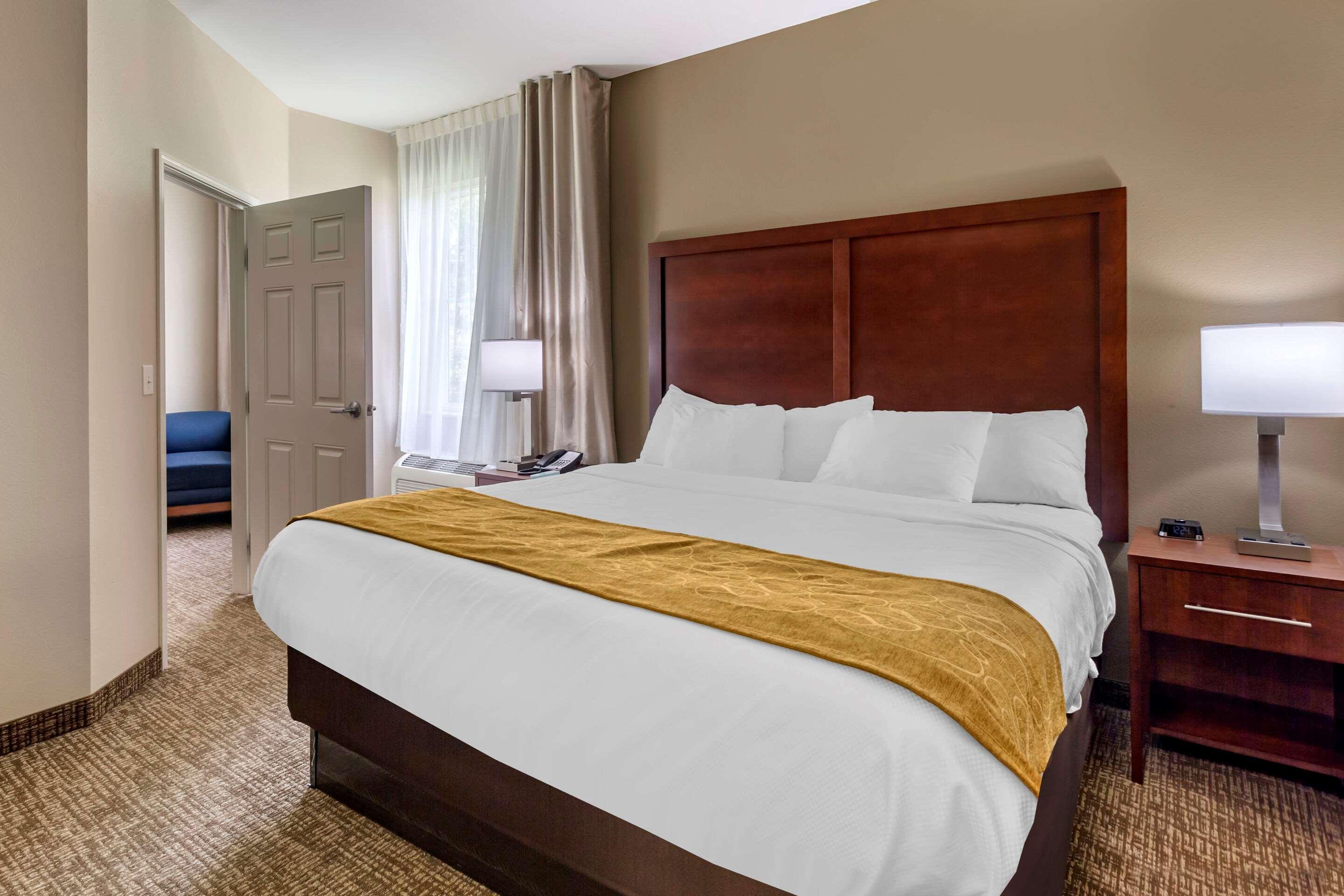 Comfort Suites Clarksville Exteriör bild