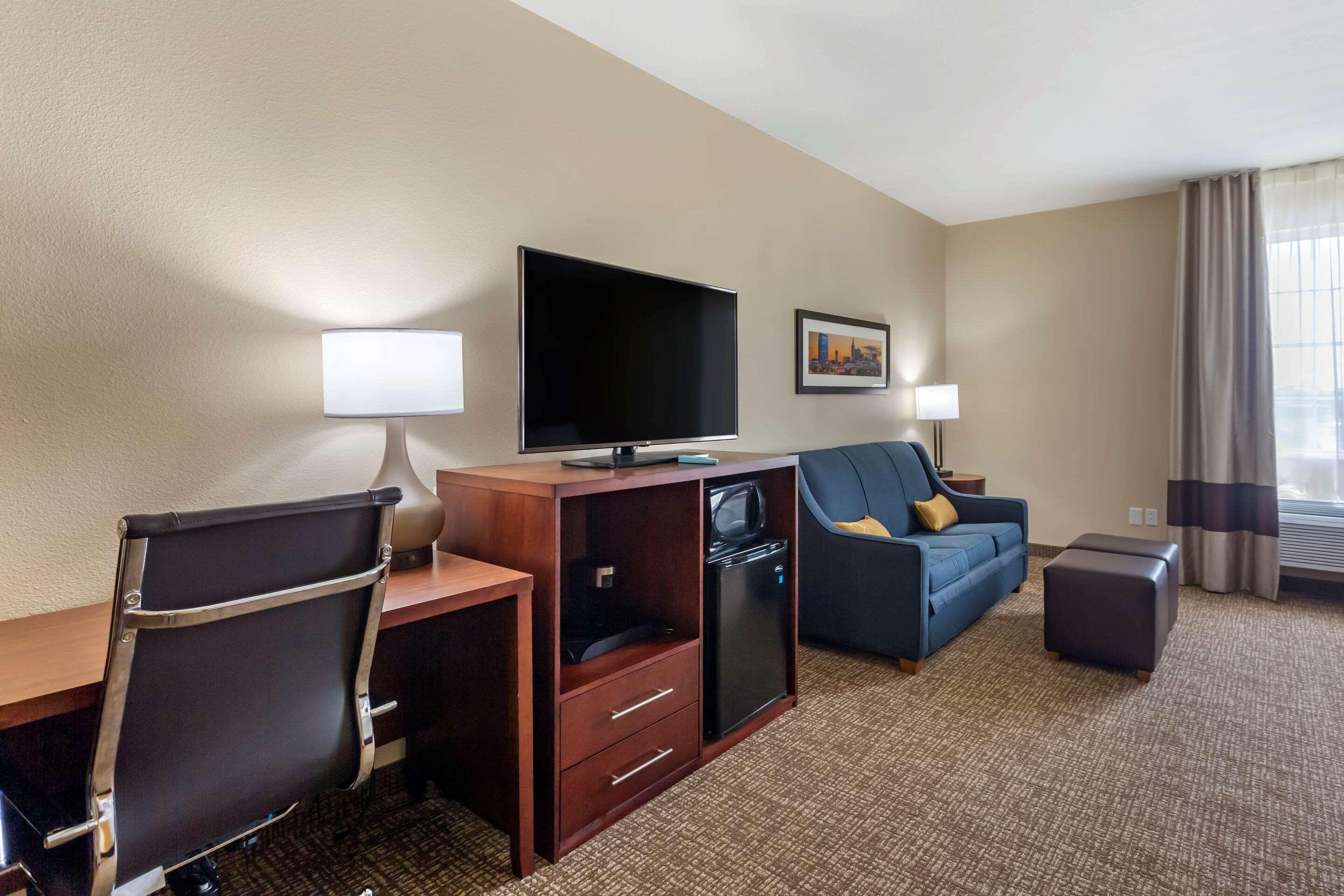Comfort Suites Clarksville Exteriör bild