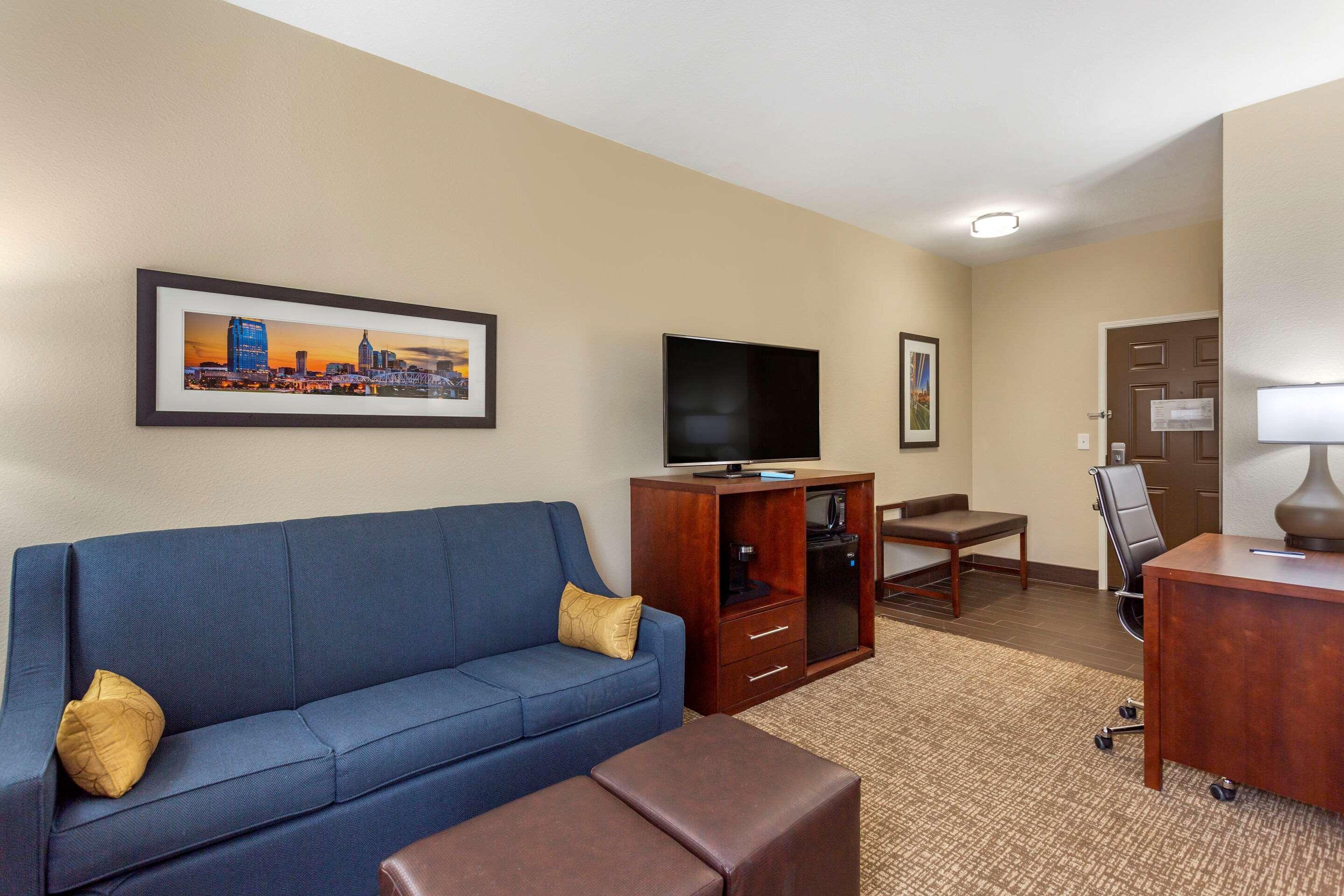 Comfort Suites Clarksville Exteriör bild