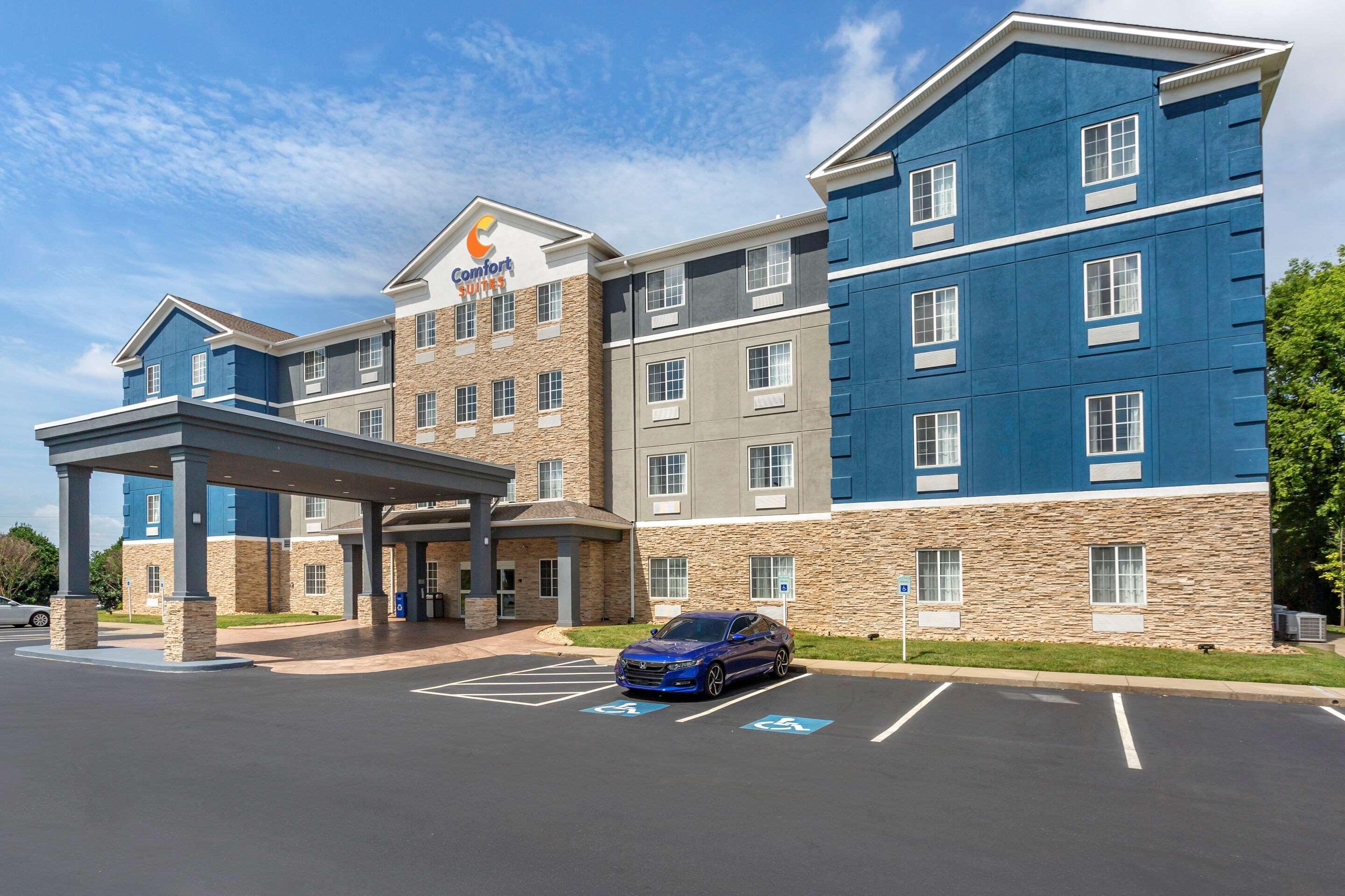 Comfort Suites Clarksville Exteriör bild