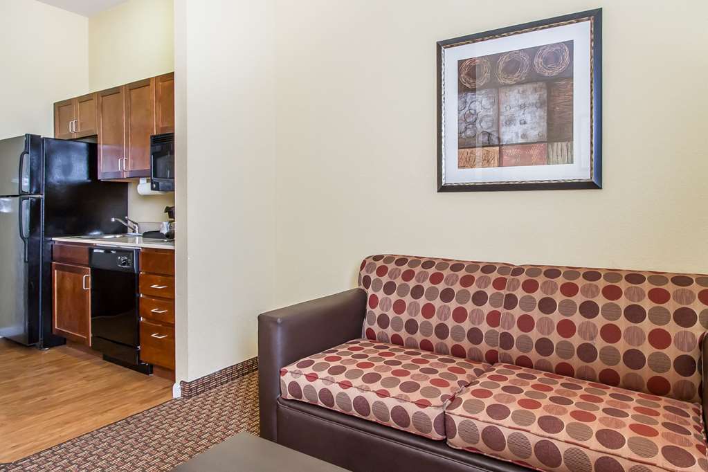 Comfort Suites Clarksville Rum bild